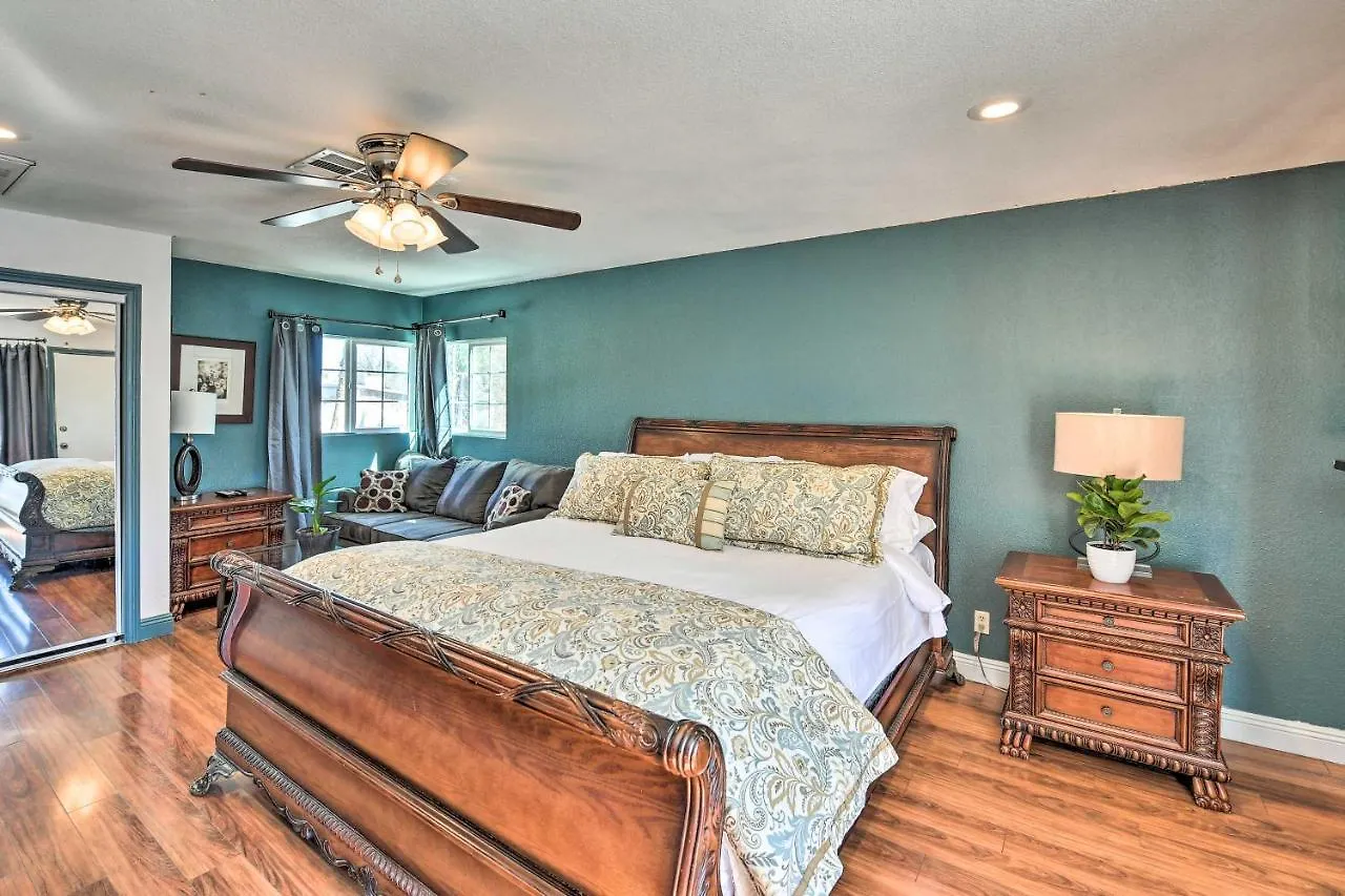 Elegant Home With Pool Table 3 Mi To Vegas Strip! Las Vegas United States